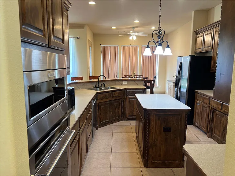 7917 County Road 1005 — Photo 10