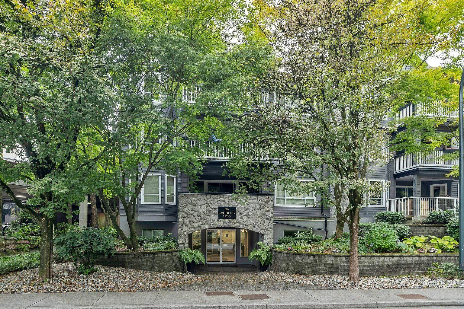 1150 Lynn Valley Rd #206 photo 1