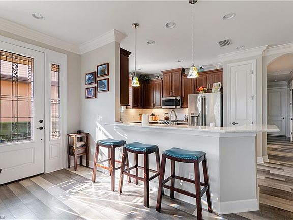 5th image of 8438 Volaro WAY