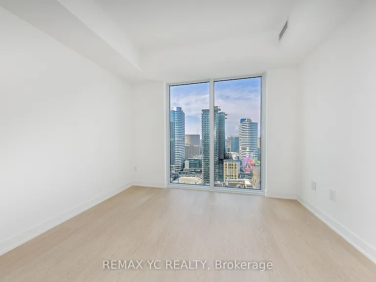 252 Church St #3001 — Photo 9