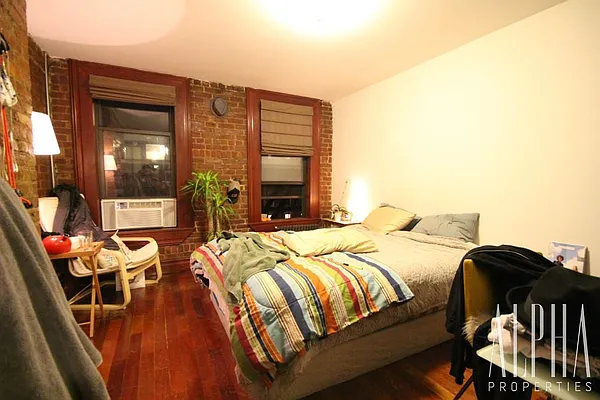 Rented by Alpha Properties NYC I LLC | media 37
