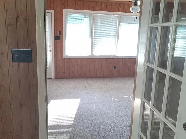 2243 Oakgrove Cir — Photo 21