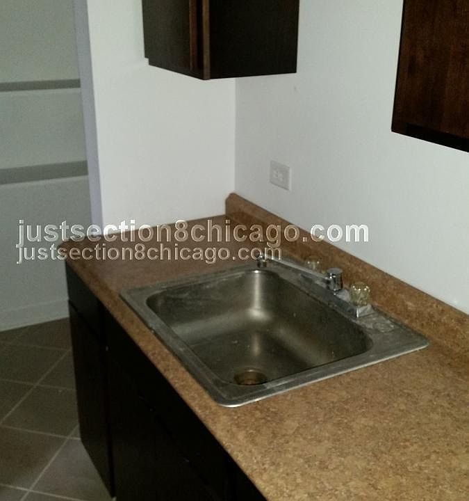 1st image of 7357 S Dorchester Ave APT 3N