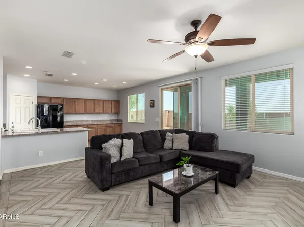 20261 W DESERT BLOOM Street, Buckeye, AZ 85326