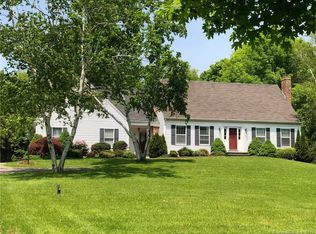 260 Old Post Rd, Northford, CT 06472