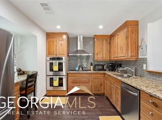 415 Sheringham Ct, Roswell, GA 30076