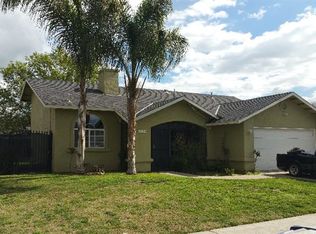 2475 S Garden Ave, Fresno, CA