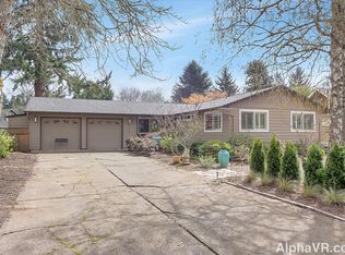 19244 Benfield Ave, Lake Oswego, OR 97035