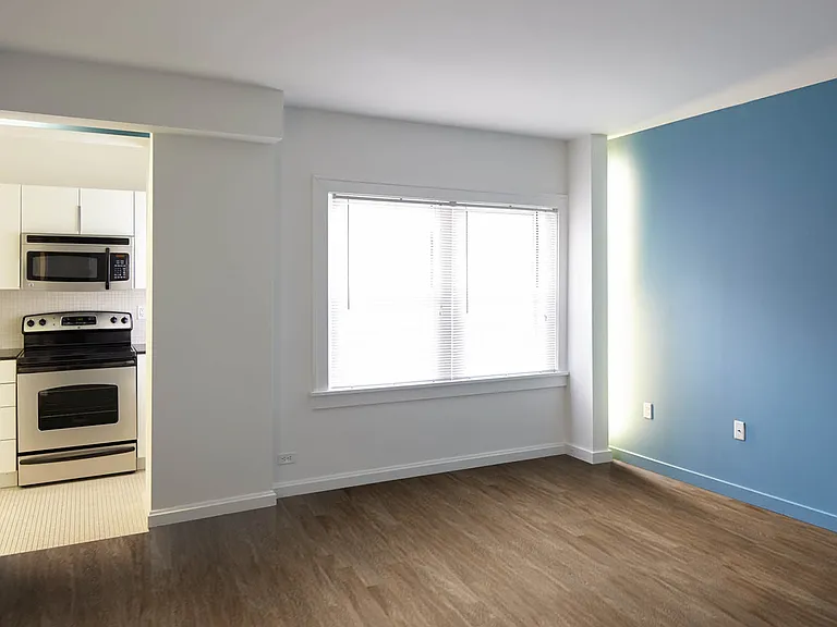 Dining/Living room