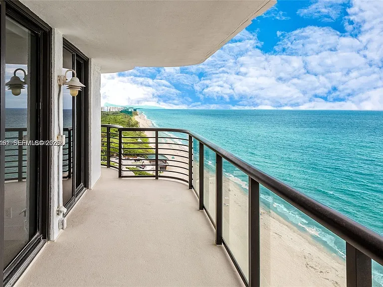 250 S Ocean Blvd #14H — Photo 3