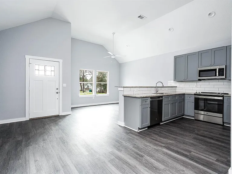 16981 Glenheath — Photo 7