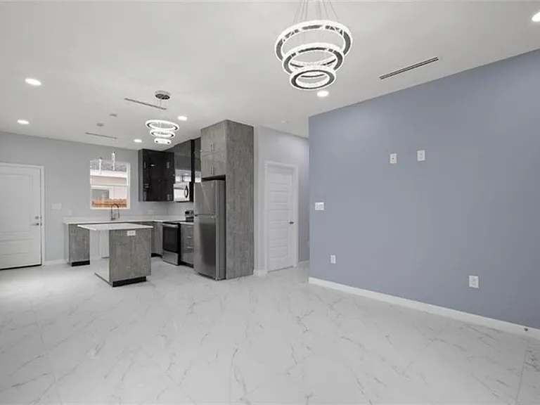 3514 S Dominique #3 — Photo 2