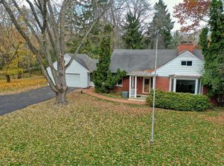 15430 W Burleigh Rd, Brookfield, WI 53005