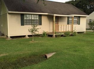 135 W Menard Rd, Duson, LA 70529