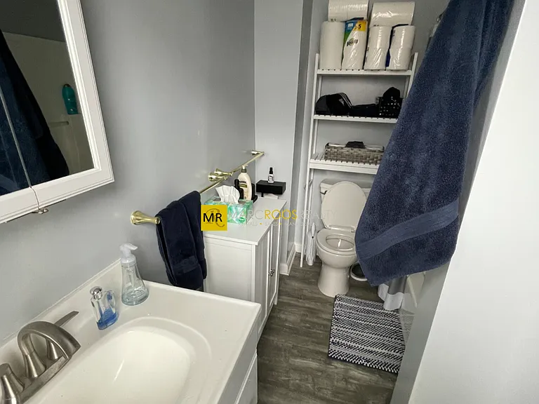 235 Northampton St — Photo 7