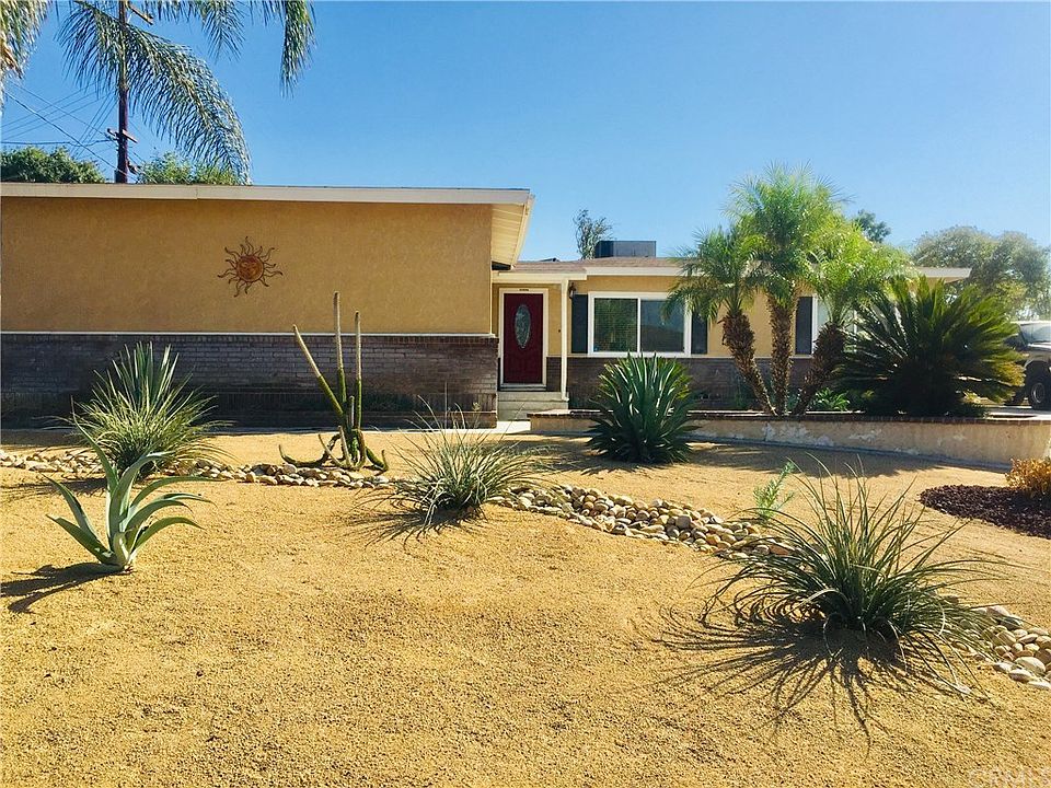 1st image of 22669 Minona Dr