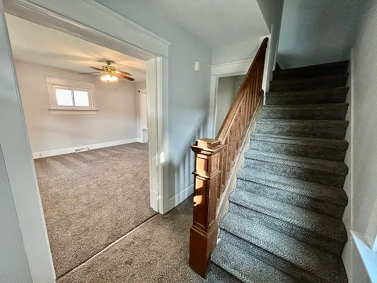 1164 W 20th St — Photo 5