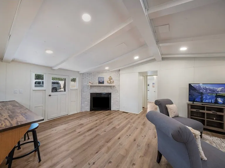 1255 Songbird Dr — Photo 9