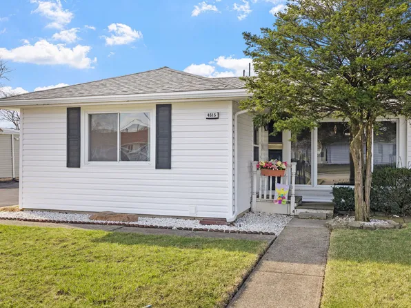 4615 W 88th Pl, Hometown, IL 60456