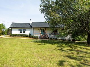 695 Cooper Rd, Social Circle, GA