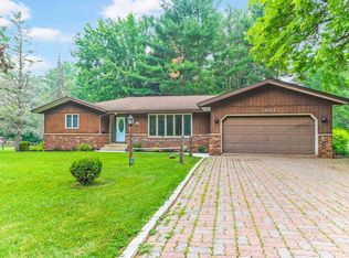 2001 E Blodgett St, Marshfield, WI 54449