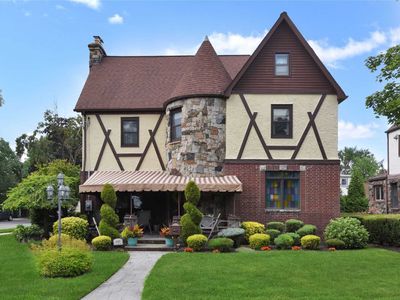 623 Concord Ave, Williston Park, NY, 11596