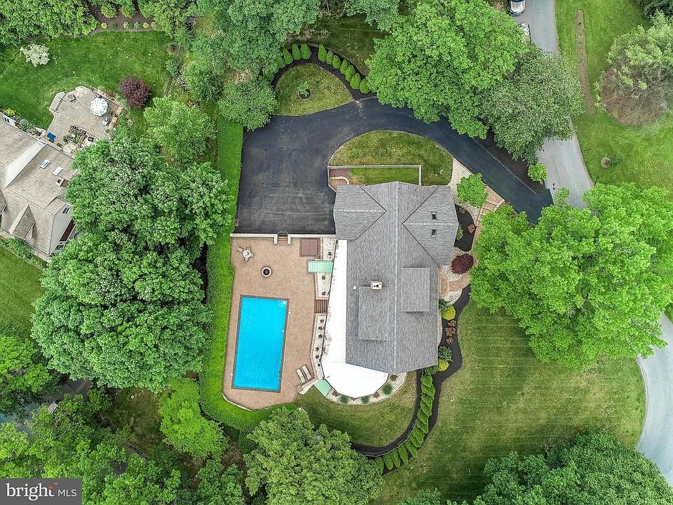 14 W Lawn Cir, Wormleysburg, PA 17043 Zillow