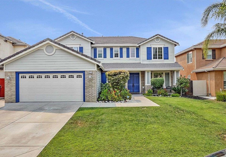 2nd image of 4575 Oakridge Dr