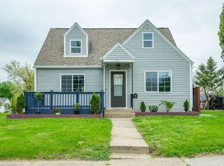 602 N 3rd St, Marshalltown, IA 50158