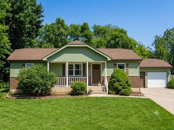 12394 W Crescent Ave, Waukegan, IL 60085