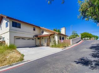 7065 Berry Park Ln, Lemon Grove, CA 91945