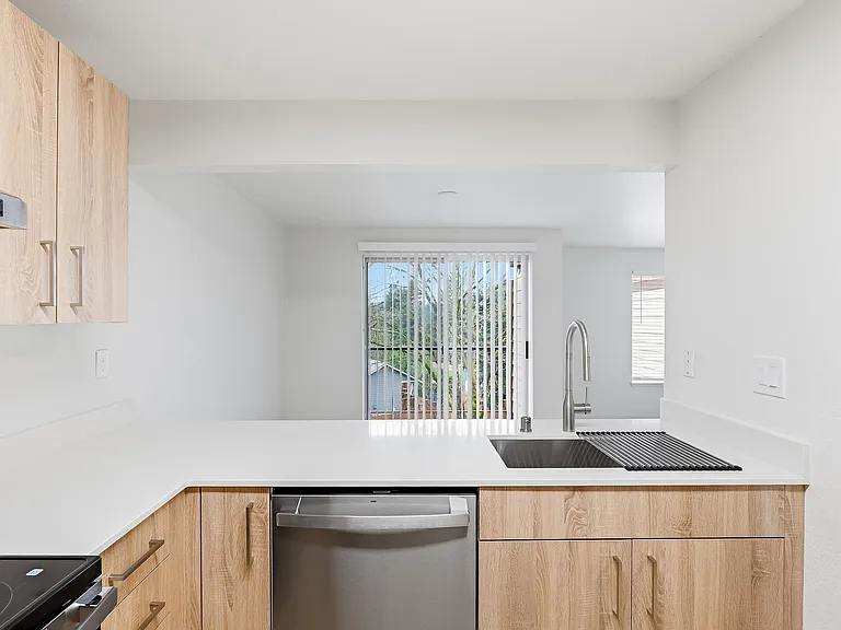 The Finch_Apartment E57_2026 (23)