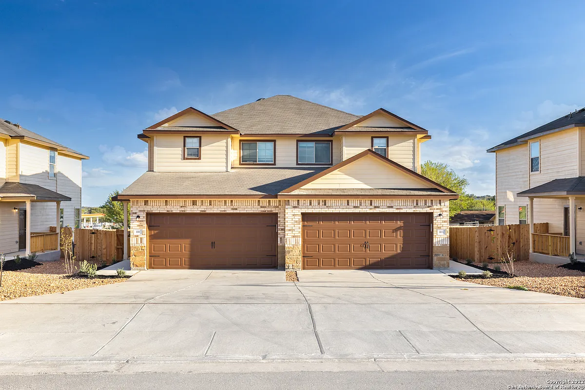 Building Photo - 367 Emma Dr #367