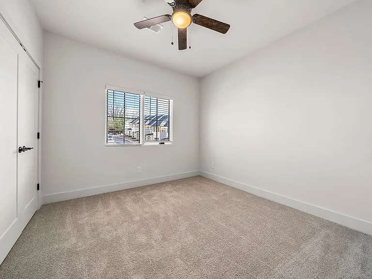 Cedar Walk Townhomes — Photo 41