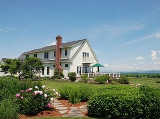 906 Ridgefield Rd, Shelburne, VT 05482