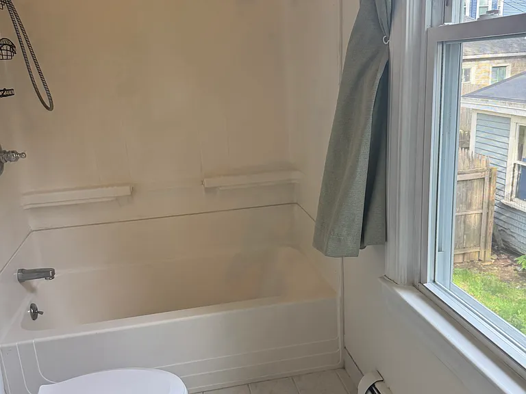 28 Avon St #1 — Photo 6