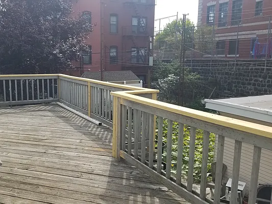 Rented by Metropolis International Realty Inc. | media 25