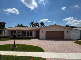 Pembroke Lakes Sec 1, Pembroke Pines, FL 33026