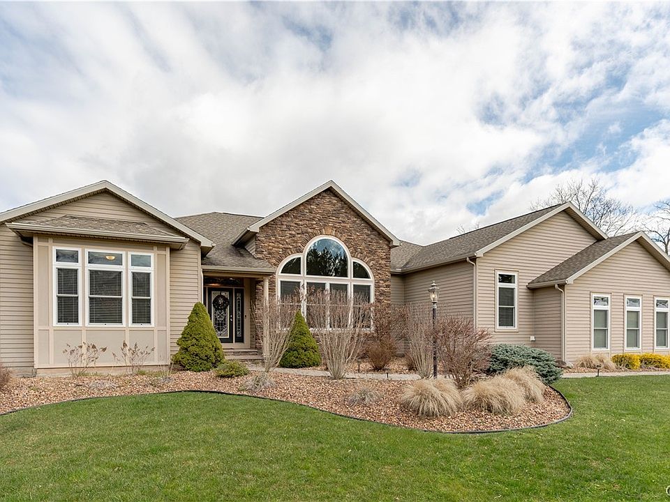 1st image of 5544 Golden Heights Dr