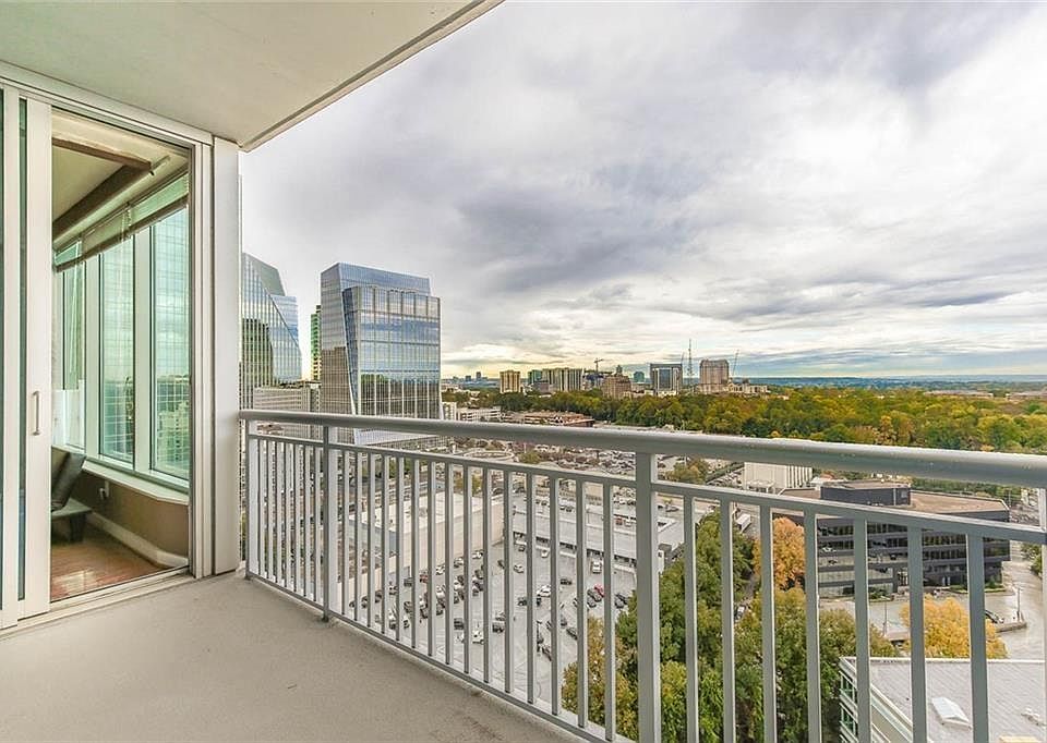 2nd image of 3338 Peachtree Rd NE APT 2101