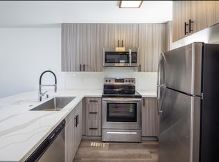 Gorgeous huge units in premier location! ASK ABOUT OUR MOVE-IN SPECIALS!!, Poway, CA 92064