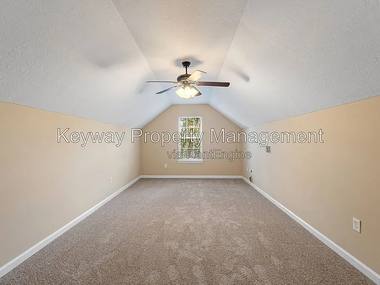 803 Bell Springs Ct — Photo 23