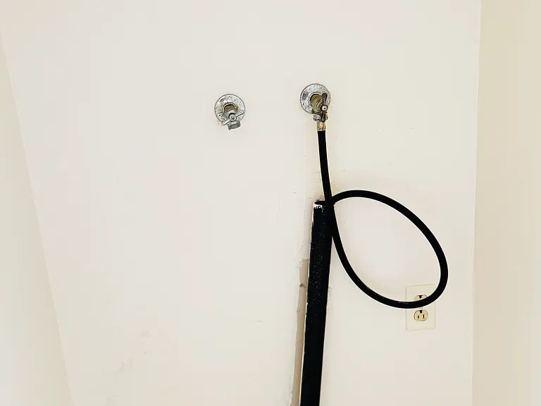 808 Balboa Ave #4 — Photo 9
