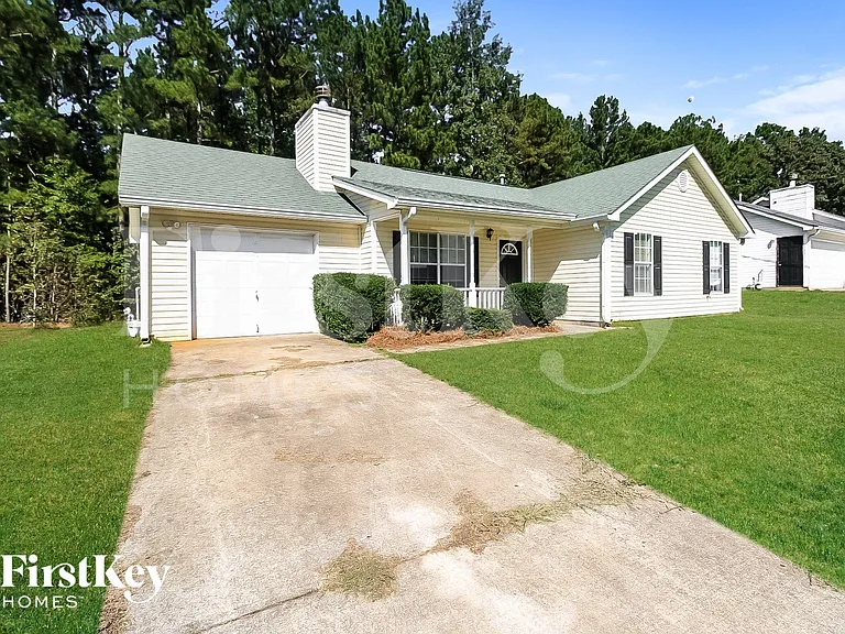 22 Chelsea Ln — Photo 2