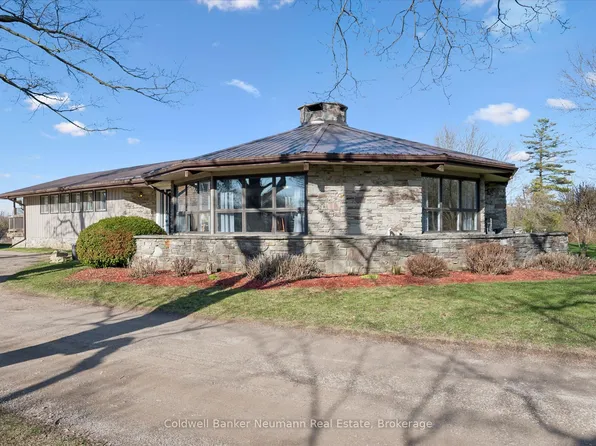 26 Old Brock Rd, Puslinch, ON N0B 2J0