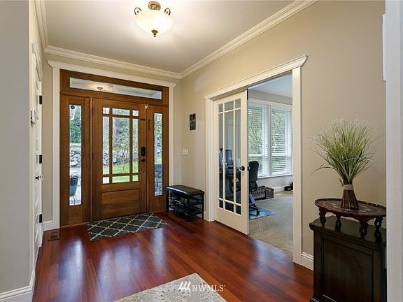 5th image of 16624 Marine Dr
