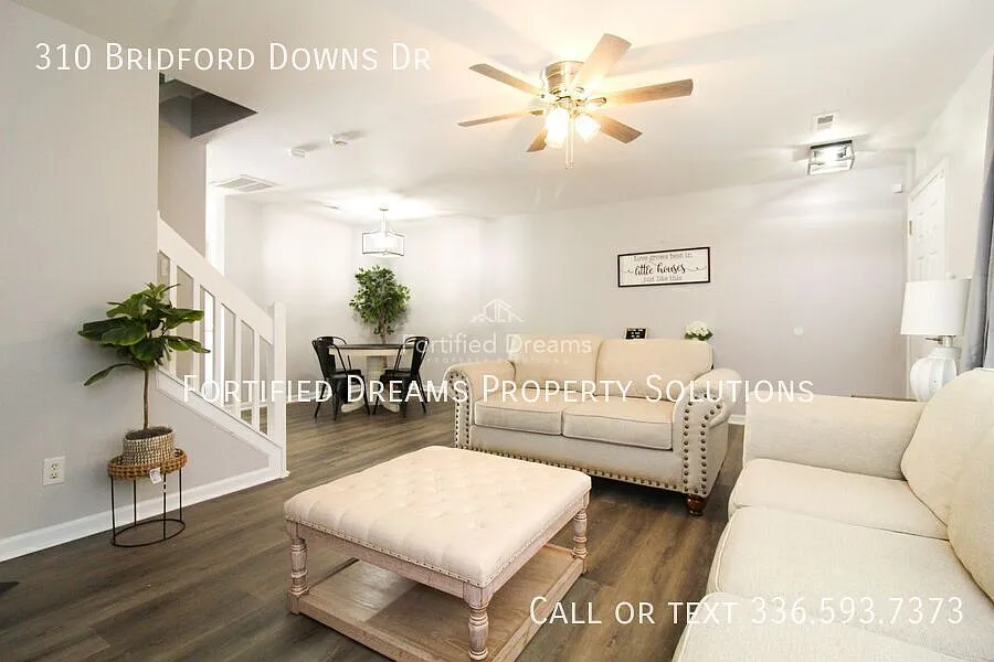 The Cozy Corner on Bridford Downs Short-term and Mid-term rental only — Photo 4