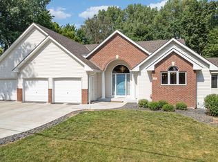 1101 McKnight Rd S, Saint Paul, MN 55119