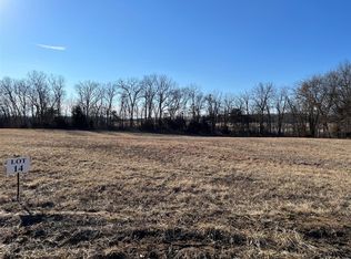 14 Oak Ave, Maywood, MO 63454