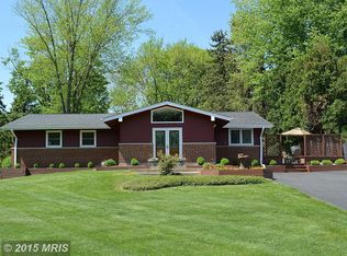 19716 Meredith Dr, Rockville, MD 20855